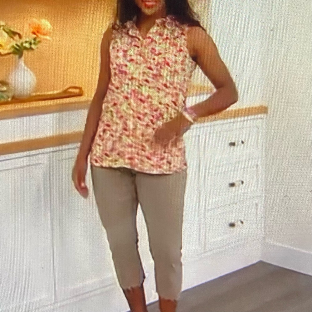 Nina Leonard Pull On Stretch Crop Pant Scalloped Hem Tan Small Casual New - Picture 2 of 10